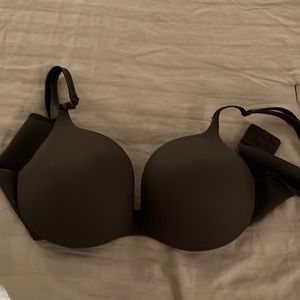 Black Bra gently used